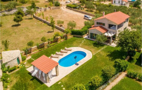 Lovely Home In Linardici
